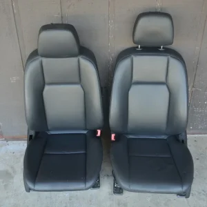 2013 Mercedes Benz C300 Front Seats Europe